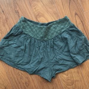 Flowy American Eagle Shorts